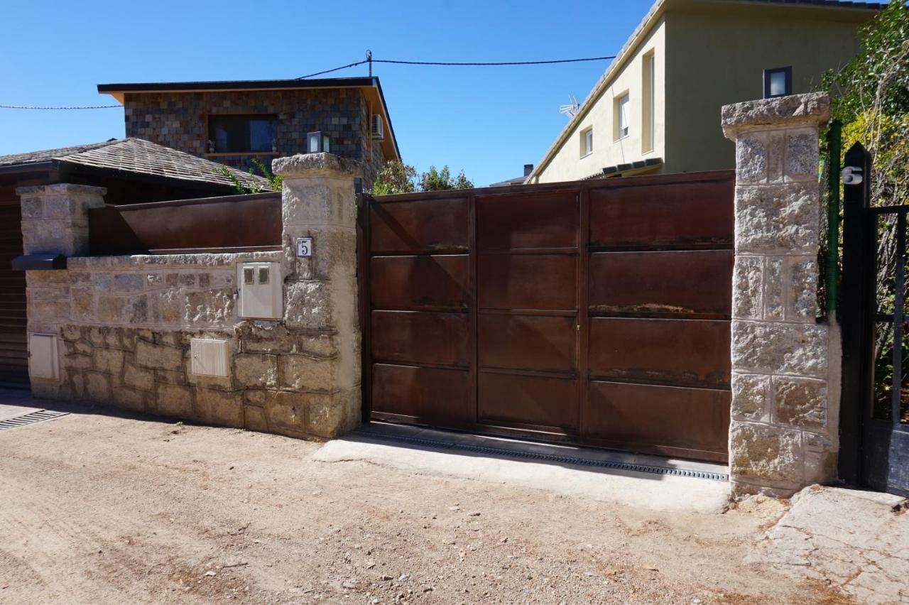 Vila La Casita De Mani Cercedilla Exteriér fotografie